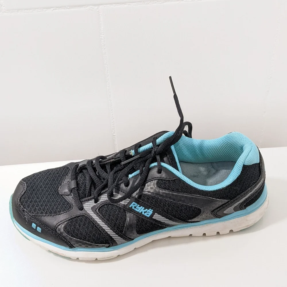 Ryka anti gravity sneakers
